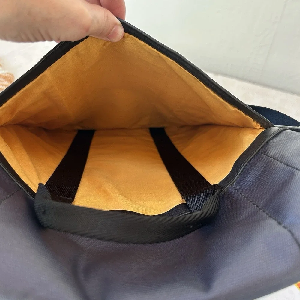 Knomo London Kobe iPad Messenger Crossbody Bag‎ Blue EUC